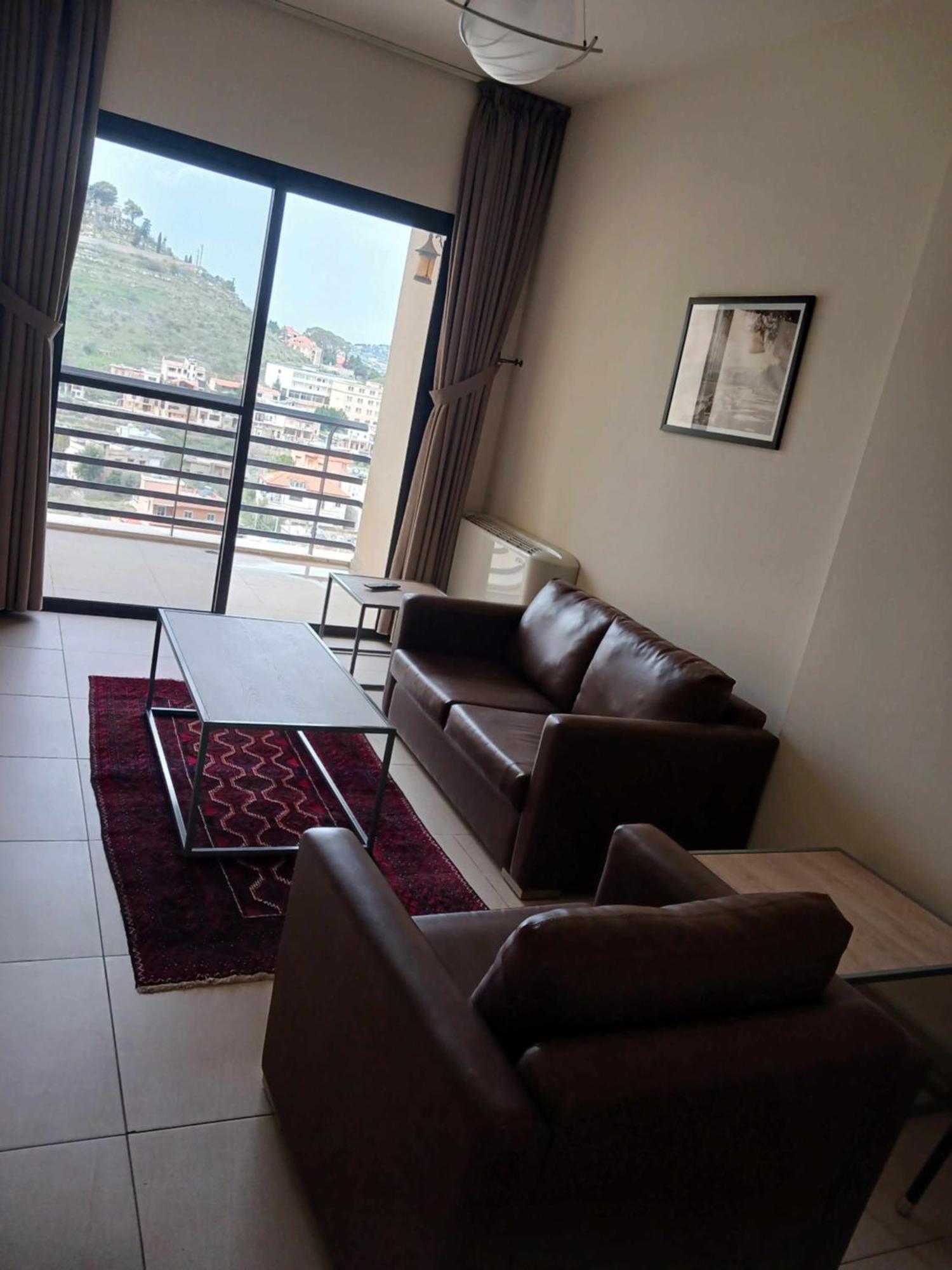 Iris Flower Hotel Jezzîne Exterior photo